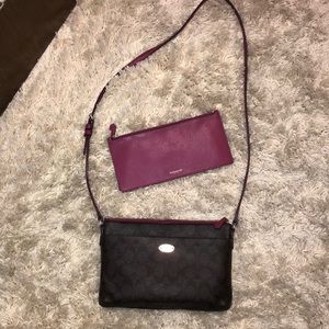 Flash sale! Coach crossbody
